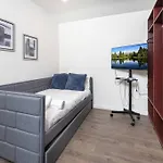 Luxury Living: Spacious 3Br Home